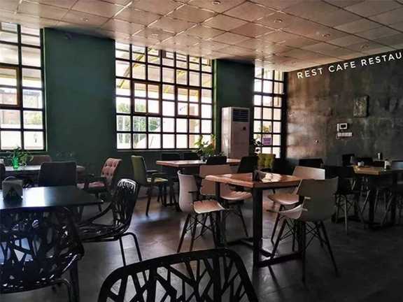 کافه در اهواز