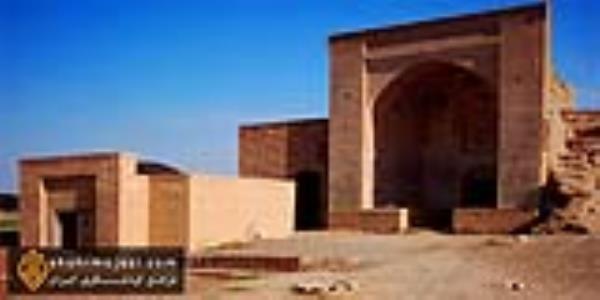  مسجدو آب انبار و حمام كوشك 