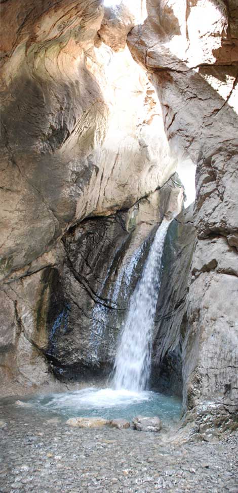  آبشار آب مراد لاسم ,گردشگری ایران
