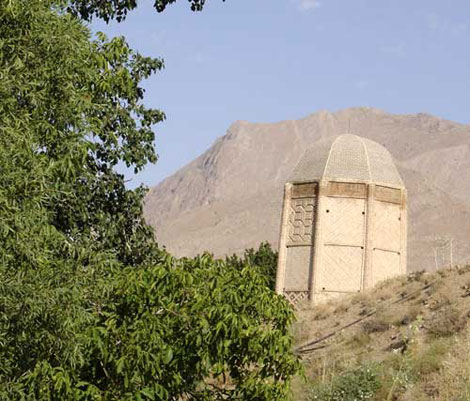  برج یادمان شیخ شبلی ,گردشگری ایران